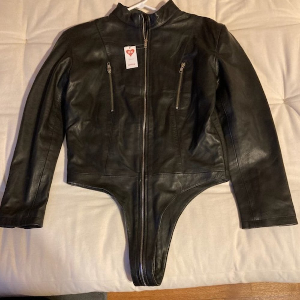 Honour Leather 3 Zip Domina Body    L1666.BLKXL